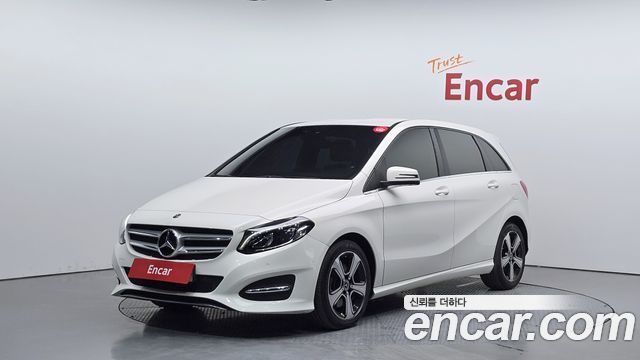 Mercedes-Benz B-Class W246 B220 - фото 0
