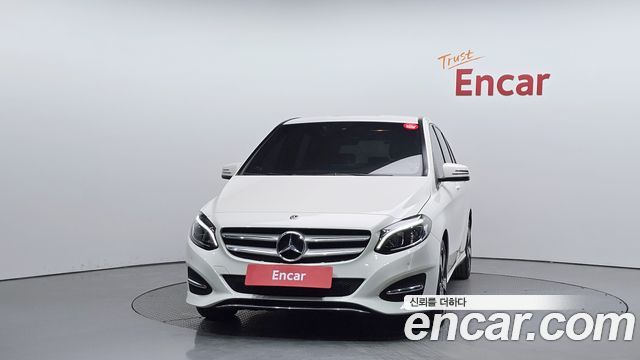 Mercedes-Benz B-Class W246 B220 - фото 2