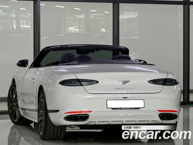 Bentley Continental GT 4.0 GTC Speed - фото 3