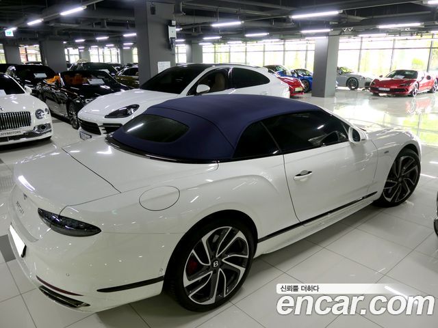 Bentley Continental GT 4.0 GTC Speed - фото 4