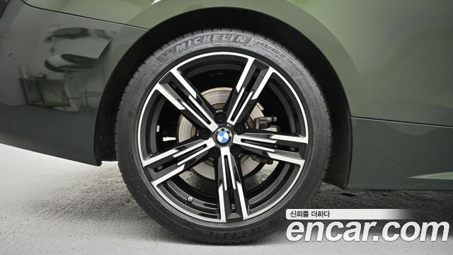 BMW 4-Series G22 420i M Sport Coupe - фото 4