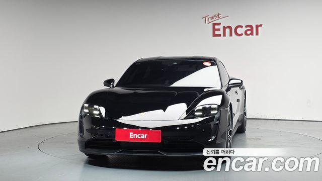 Porsche Taycan Base - фото 2