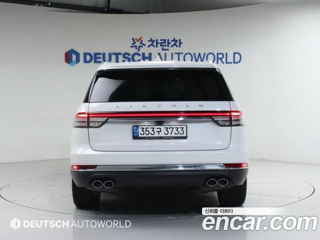 Lincoln Aviator 2-го поколения 3.0 Reserve AWD - фото 3