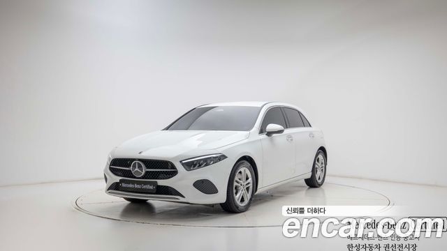 Mercedes-Benz A-Class W177 A220 Hatchback - фото 0