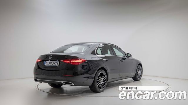 Mercedes-Benz C-Class W206 C200 Avantgarde - фото 1