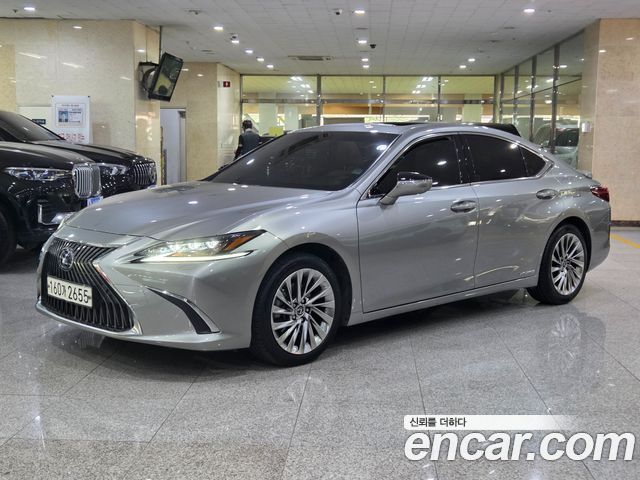 Lexus ES 7-го поколения Executive - фото 0