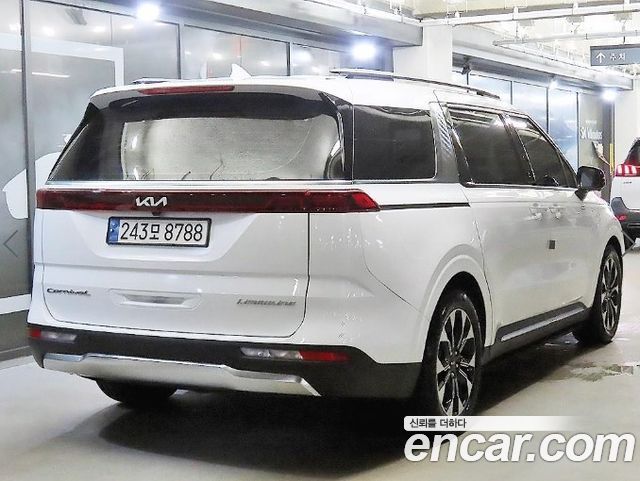 Kia Carnival 4-го поколения Gasoline 7-Seater Signature - фото 3