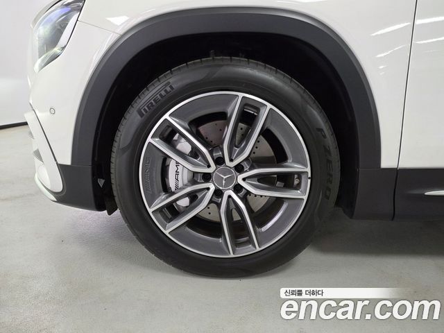 Mercedes-Benz GLB-Class X247 AMG GLB35 4MATIC - фото 4