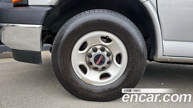GMC Savana 6.0 - фото 4