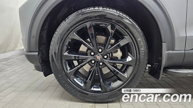 Ford Explorer 6-го поколения 3.0 Platinum 4WD - фото 4