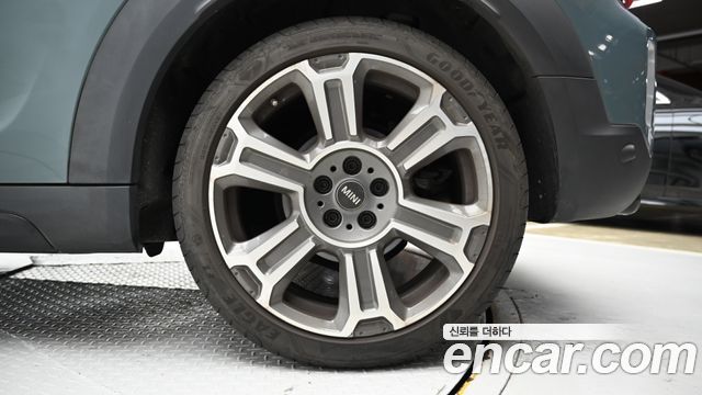 Mini Countryman ALL4 Classic 2nd - фото 4