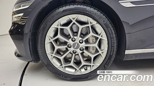 Genesis G80 RG3 Gasoline 3.5 Turbo AWD - фото 4