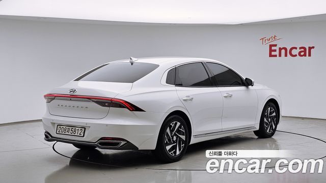 Hyundai Grandeur Новый IG, гибрид Le Blanc - фото 1