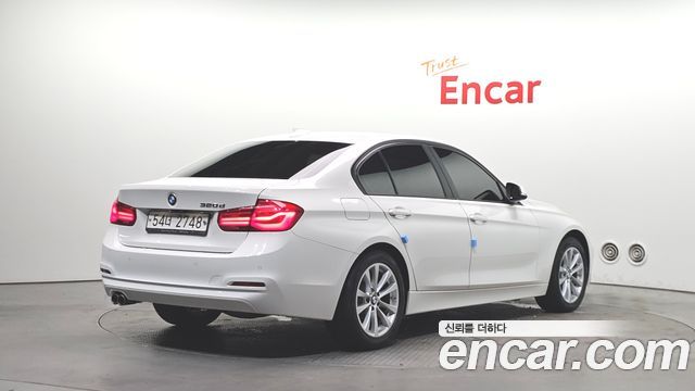 BMW 3-Series F30 320d - фото 1