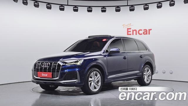 Audi Q7 45 TDI Quattro Premium - фото 0