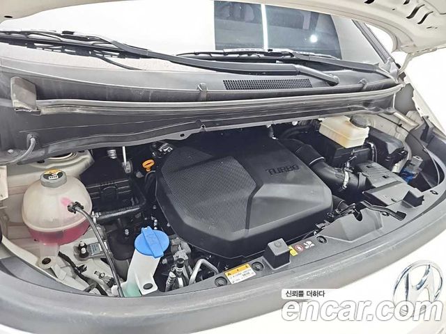 Hyundai Staria 4WD Tourer 11-Seater Modern - фото 4