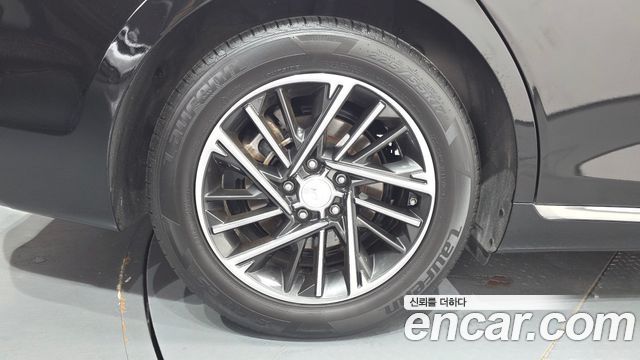 Hyundai Grandeur Новый IG 3.0 LPi Rent Car Modern - фото 4
