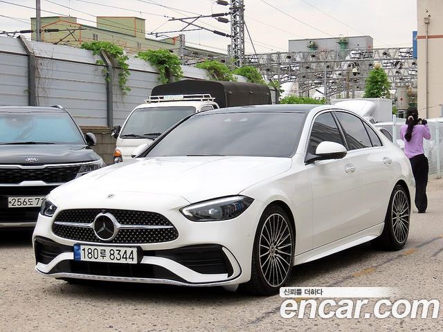 Mercedes-Benz C-Class W206 C300 4MATIC AMG Line - фото 1