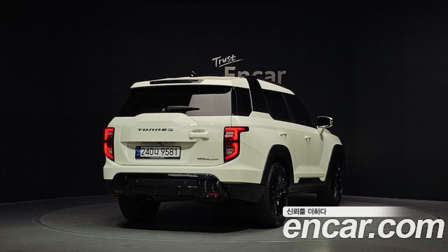 SsangYong Torres Gasoline 1.5 2WD Black Edition - фото 1