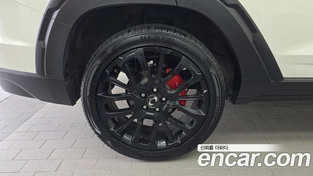 SsangYong Torres Gasoline 1.5 2WD Black Edition - фото 4
