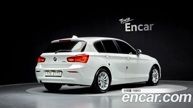 BMW 1-Series F20 118d JOY 5DOOR - фото 1