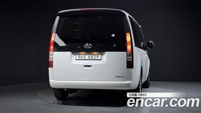 Hyundai Staria Cargo 3-Seater Modern - фото 2