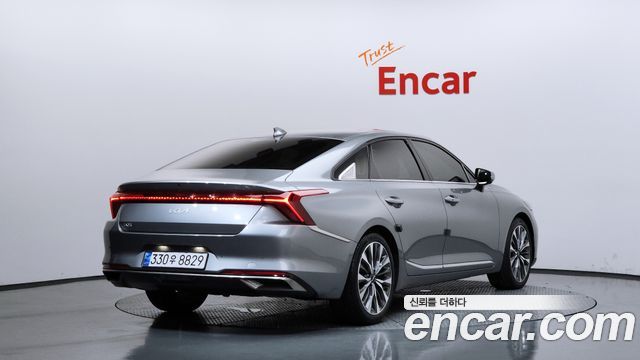 Kia K8 2.5 Gasoline 2WD Signature - фото 1
