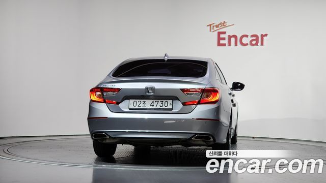 Honda Accord 10-го поколения 1.5 Turbo - фото 3
