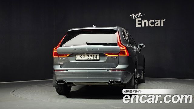 Volvo XC60 2-го поколения T6 Inscription - фото 3