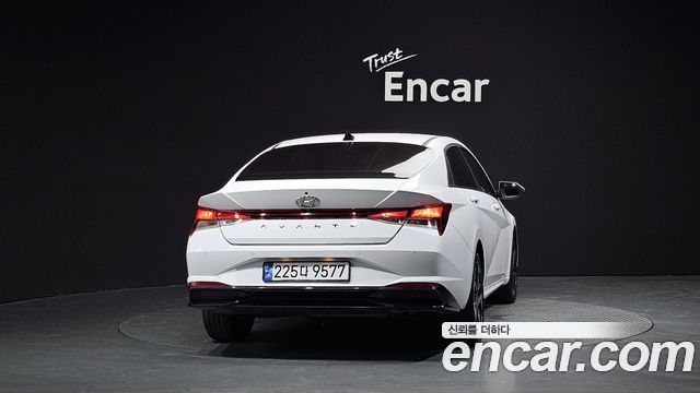 Hyundai Avante CN7, гибрид Modern - фото 3