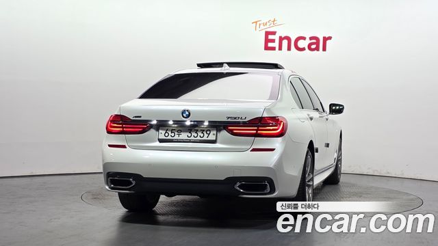 BMW 7-Series G11 740Li xDrive M Sport Package - фото 3