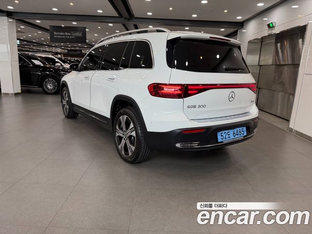 Mercedes-Benz EQB X243 EQB300 4MATIC Progressive - фото 2