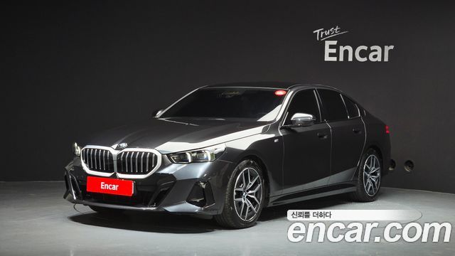BMW 5-Series G60 520i M Sport - фото 0