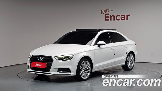 Audi A3 40 TFSI 8V - фото 0