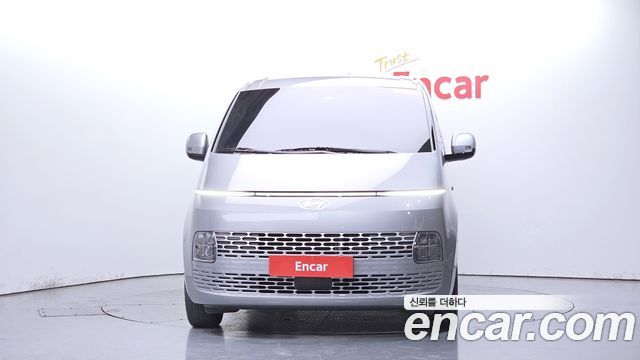 Hyundai Staria Cargo 5-Seater Modern - фото 1