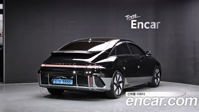 Hyundai Ioniq6 Long Range AWD Exclusive + - фото 1