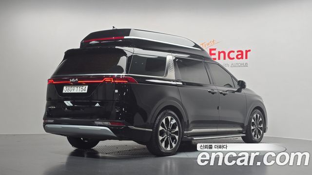 Kia Carnival 4-го поколения Gasoline 9-Seater Hi-Limousine Signature - фото 1