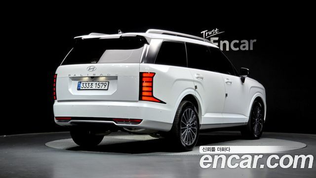 Hyundai Palisade LX3 HEV 2.5T 2WD 7-Seater Calligraphy - фото 1