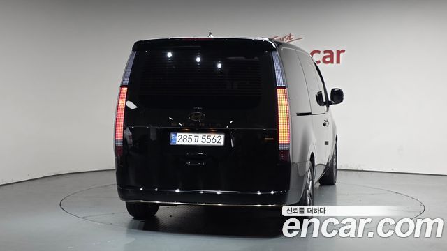 Hyundai Staria 4WD Lounge 9-Seater Inspiration - фото 2
