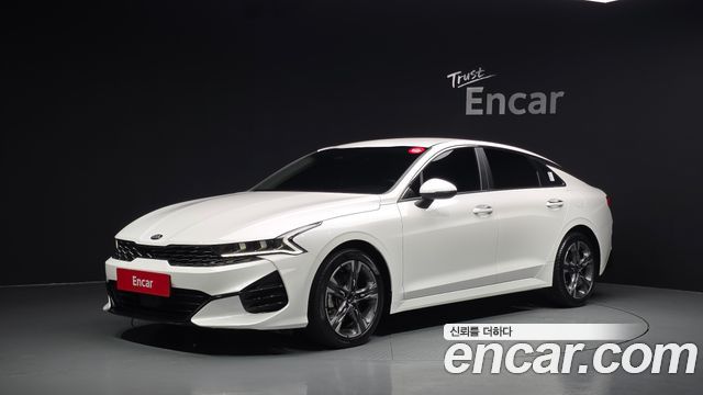 Kia K5 3-го поколения 2.0 Prestige - фото 0