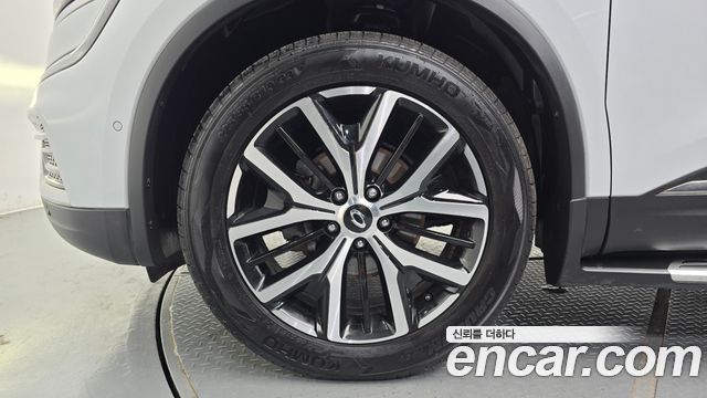 Renault Samsung QM6 Новый 2.0 LPe RE Signature 2WD - фото 3
