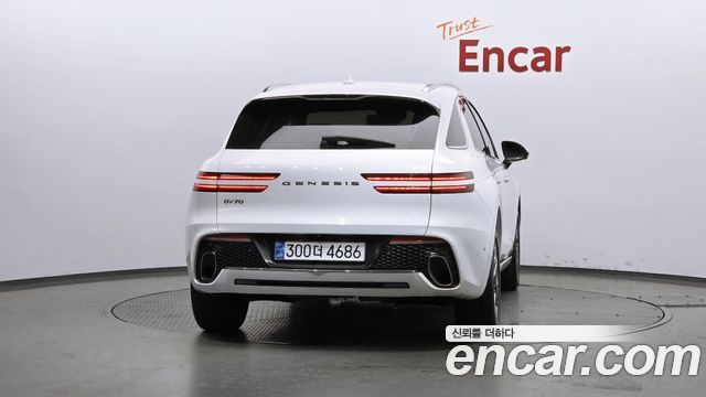 Genesis GV70 2.5T Gasoline 2WD - фото 3