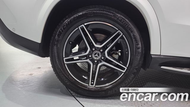 Mercedes-Benz GLE-Class W167 GLE400d 4MATIC Coupe - фото 4