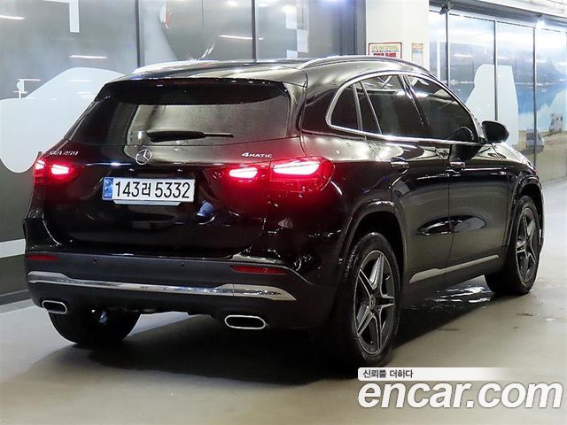 Mercedes-Benz GLA-Class H247 GLA250 4MATIC - фото 3