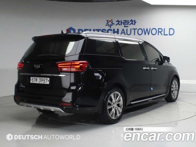 Kia Carnival Новый 9-Seater Noblesse Special - фото 1
