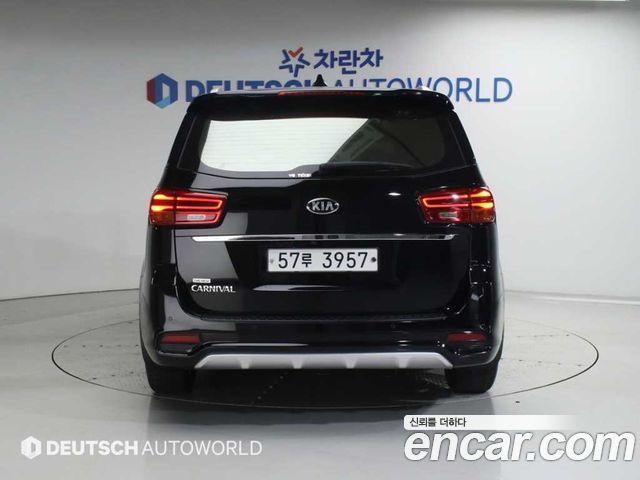 Kia Carnival Новый 9-Seater Noblesse Special - фото 3