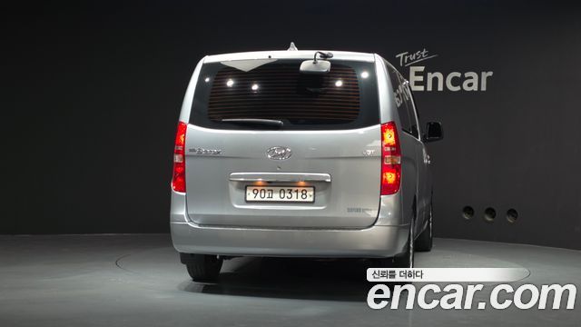 Hyundai Starex Новый Van 5-Seater Modern - фото 3