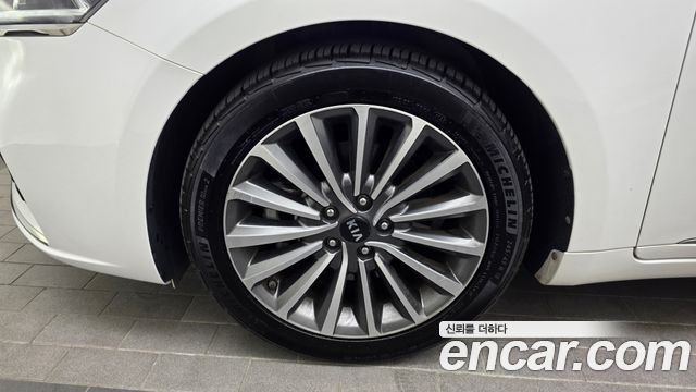 Kia K7 Совершенно новый 2.4 GDI Limited - фото 4