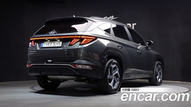 Hyundai Tucson NX4 Gasoline 1.6 Turbo 2WD Premium - фото 1