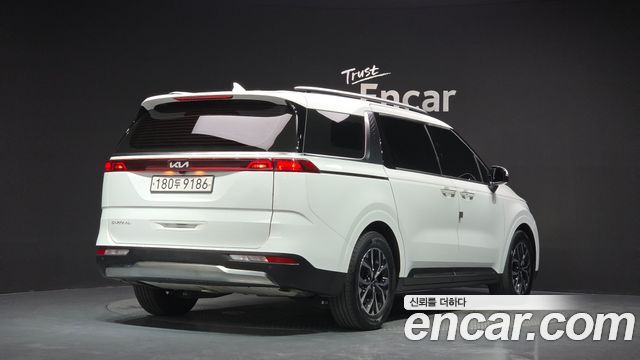 Kia Carnival 4-го поколения 9-Seater Noblesse - фото 1